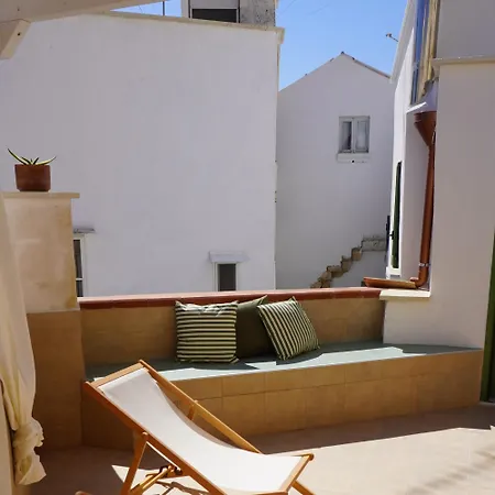 Casa Uliva فندق مبيت وإفطار كاستلانيتا